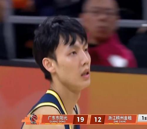 揭秘传奇足,坛双料巨星,斯特林,中欧体育官网,中欧体育入口,中欧体育平台,中欧体育官方